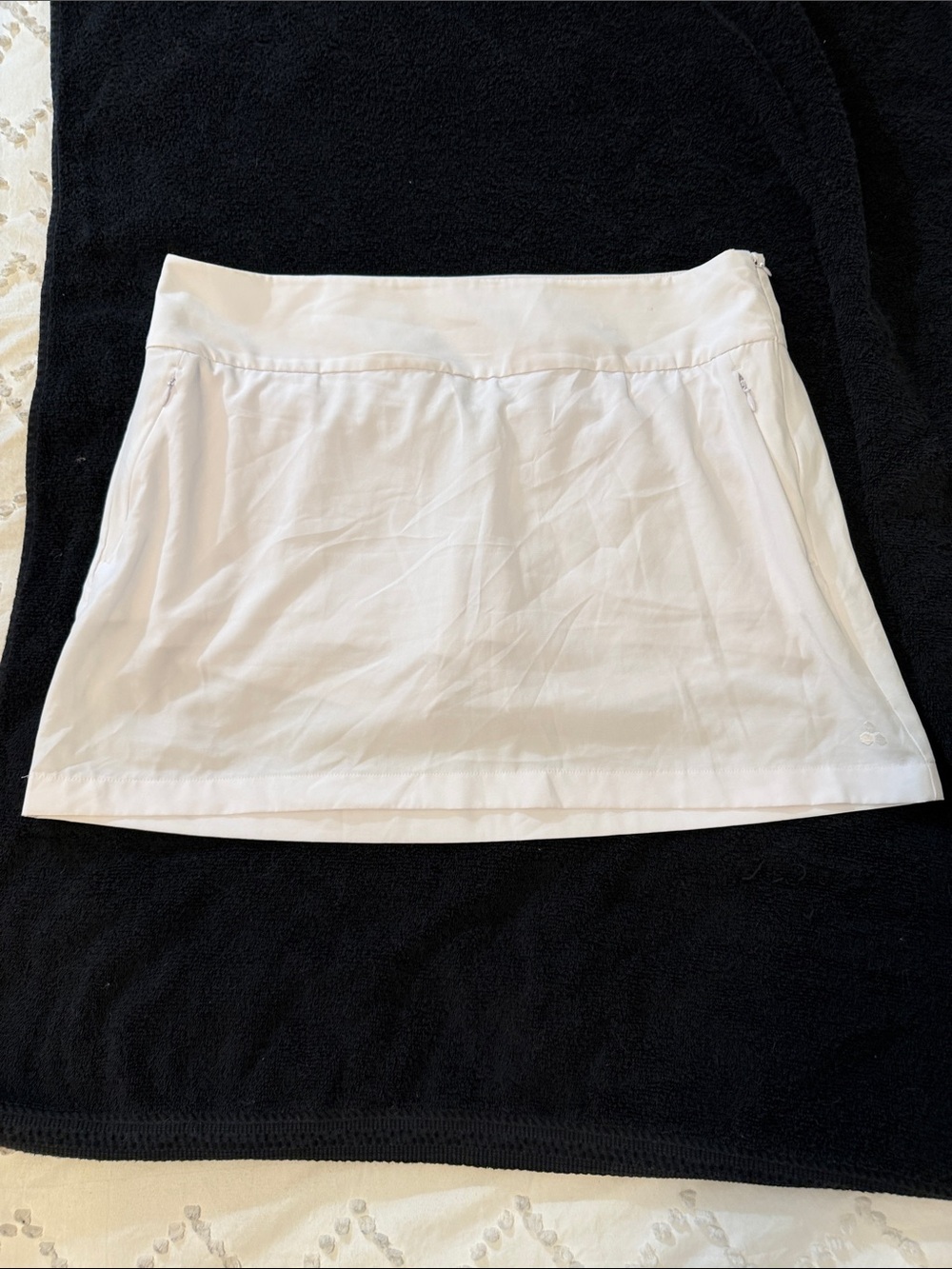 tek gear White Women's Athletic Skort worn once